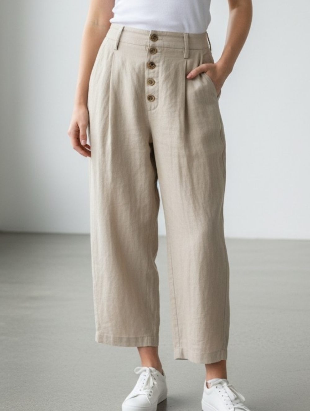 Pleated High-Rise Linen Crop Pants in Light Beige